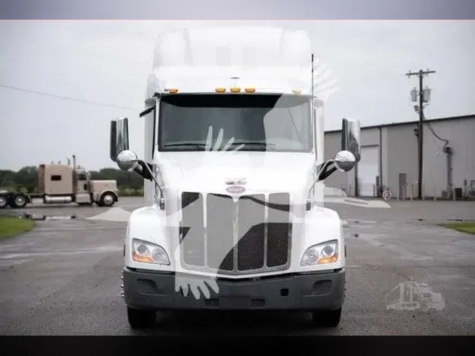 2022 PETERBILT 579