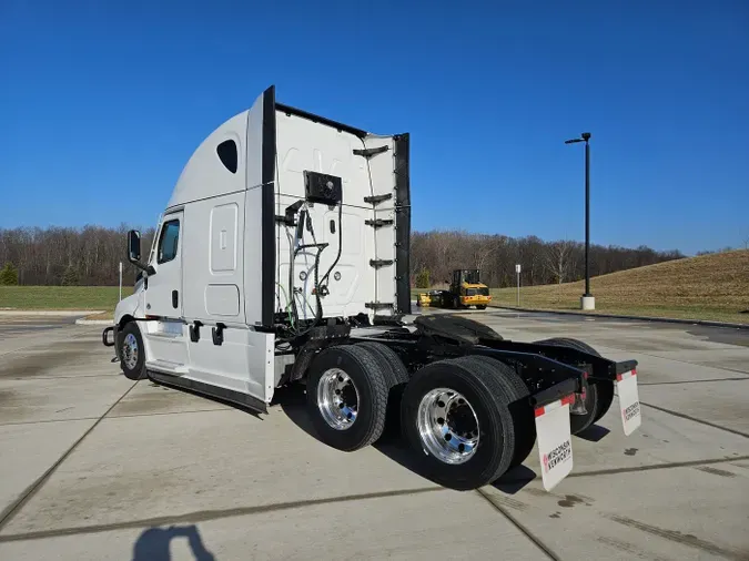 2022 Freightliner Cascadia