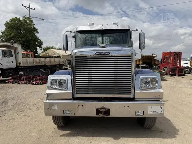 2014 FREIGHTLINER CORONADO 132