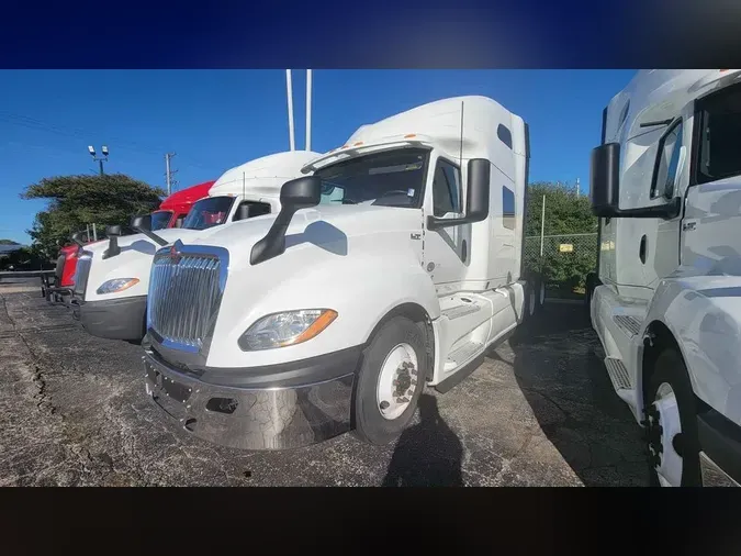 2019 INTERNATIONAL LT625