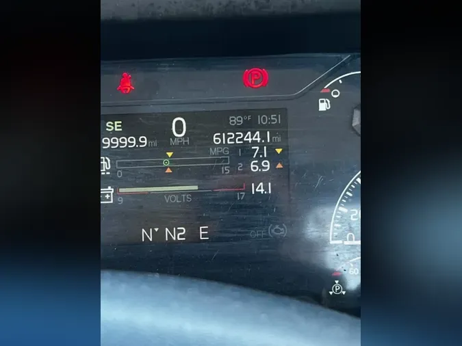 2018 VOLVO VNL64T-300e43bd9941fa623dda2140df35d5965c5