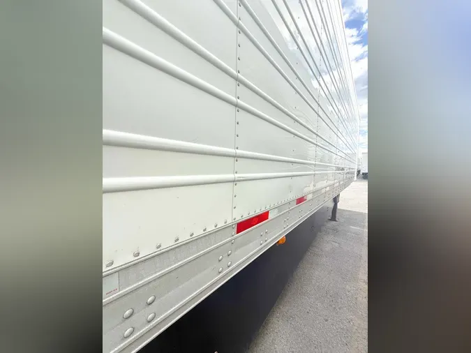 2018 UTILITY VS2RAe43f68f2de0b858f69b71b3912dd455e