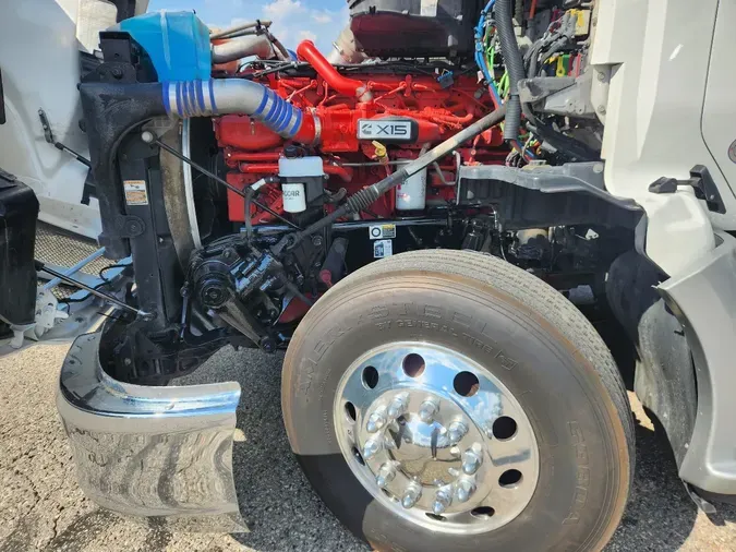 2022 KENWORTH T680