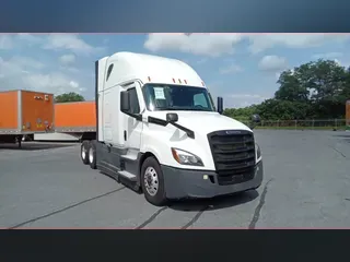 2023 Freightliner Cascadia 126