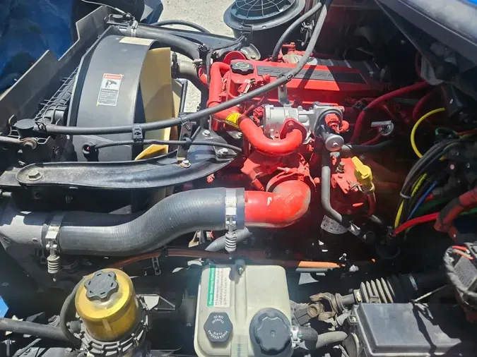 2019 FREIGHTLINER M2 106