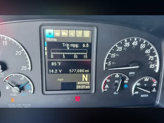2020 FREIGHTLINER CA126