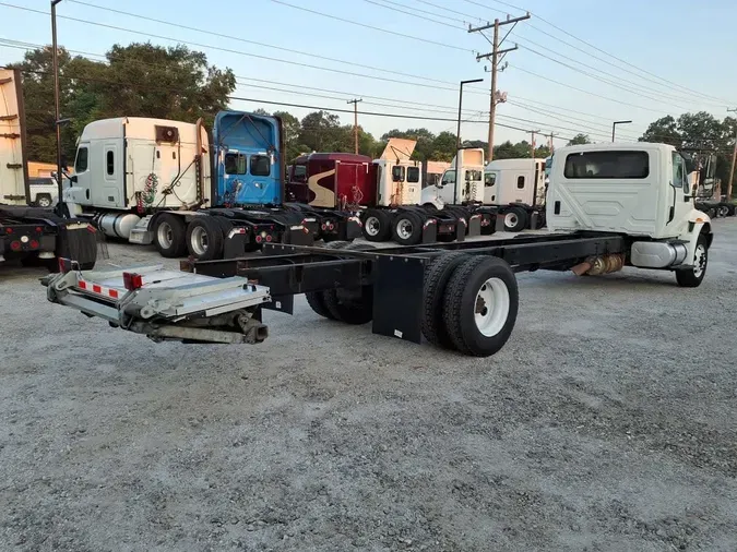 2019 NAVISTAR INTERNATIONAL 4300
