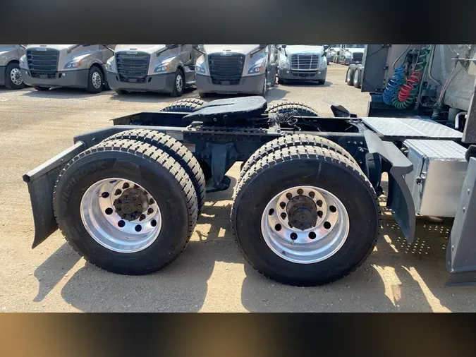 2024 Freightliner Cascadia 126e452d84c8440c95c61ebc5ac2131843e