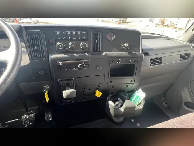 2019 NAVISTAR INTERNATIONAL MV607 (4X2)