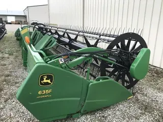 2005 John Deere 635F