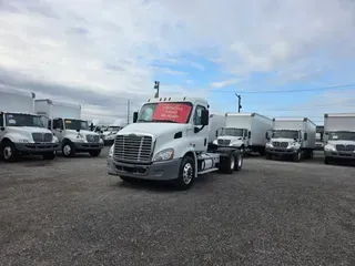 2018 FREIGHTLINER/MERCEDES CASCADIA 113
