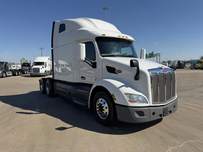 2021 Peterbilt 579