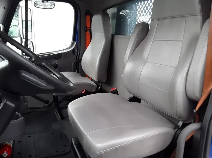 2020 FREIGHTLINER/MERCEDES M2 106e46165ee5fd2662b4c3bb95651ba3f31