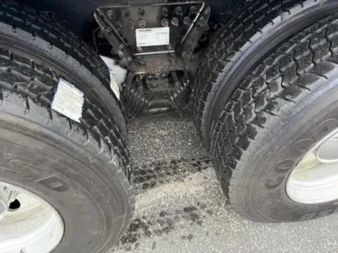 2019 International HX615