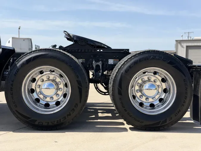 2021 Peterbilt 579