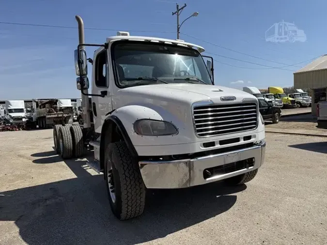 2019 FREIGHTLINER BUSINESS CLASS M2 106