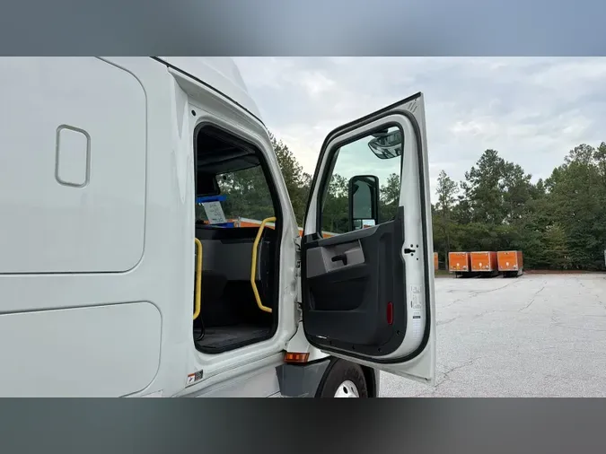 2022 Freightliner Cascadia 126e46417c2a0e8b03ab87161ac309248e9