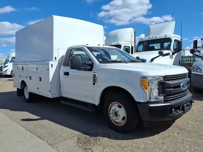 2017 FORD MOTOR COMPANY F350