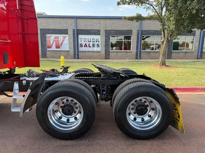 2020 PETERBILT 579