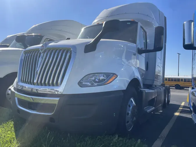 2022 International LT625e468ce8cb51796931a9f6a13d81f31c8