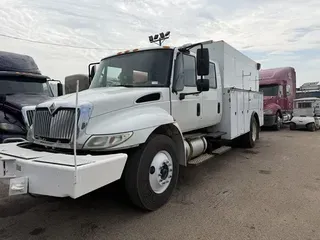2011 INTERNATIONAL DURASTAR 4300