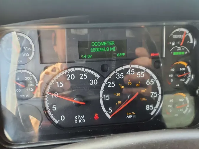 2019 FREIGHTLINER/MERCEDES M2 106e46e9b5b079a1e4367a2e65ccfa40e9e