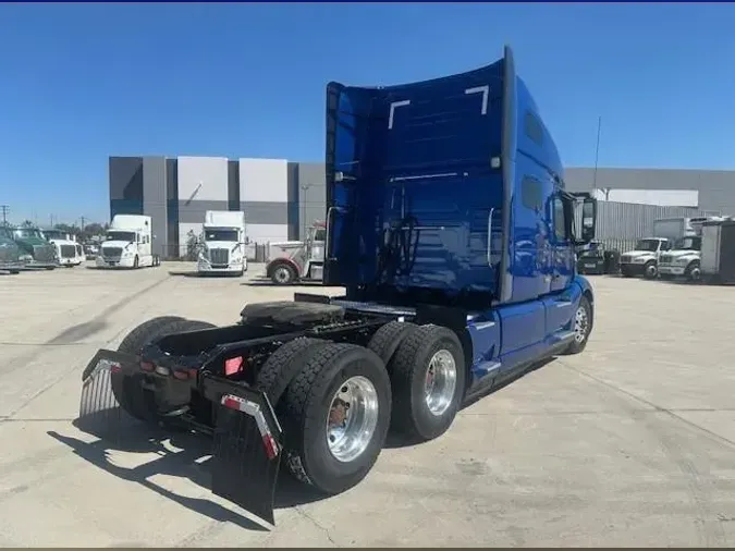 2021 Volvo VNL64T760e471cedeaaf5cc5700288faa12171d63