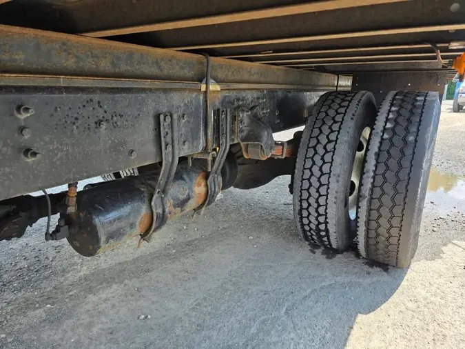 2018 FREIGHTLINER M2 106