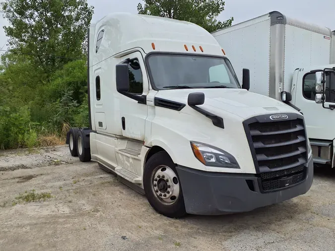 2020 FREIGHTLINER/MERCEDES NEW CASCADIA PX12664