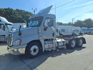 2018 FREIGHTLINER/MERCEDES CASCADIA 125