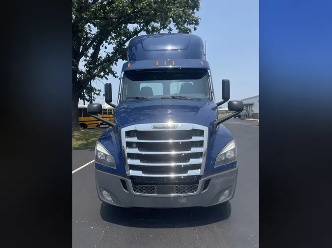 2022 Freightliner Cascadiae47fdc592c73d21bbf5a1743eb478e63