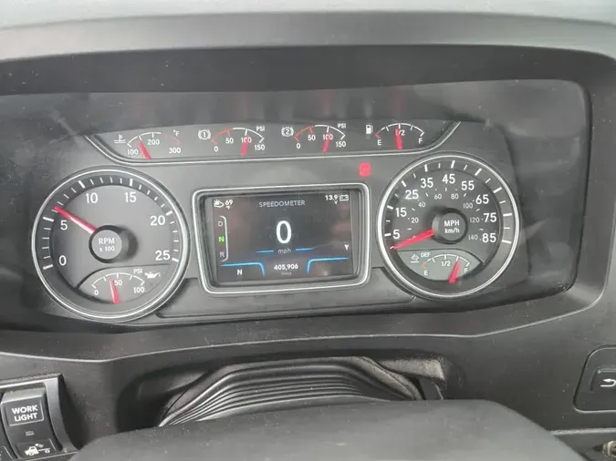 2019 NAVISTAR INTERNATIONAL LT625 DAYCAB T/A