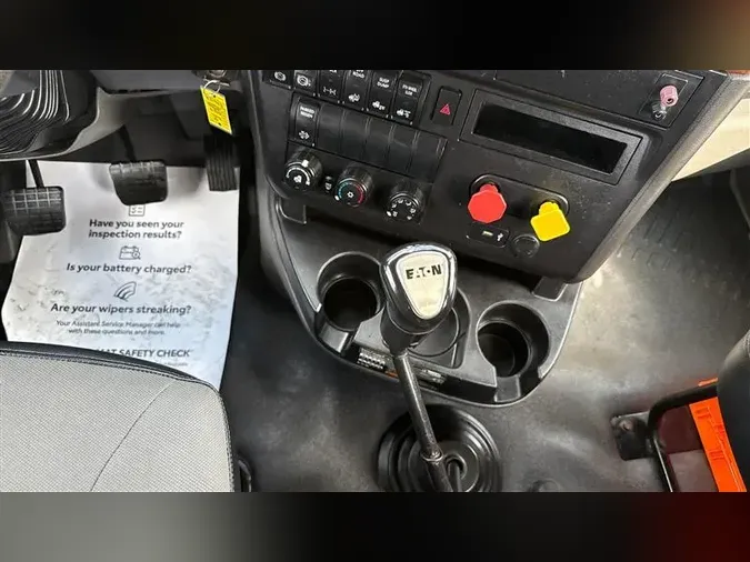 2018 INTERNATIONAL RH613