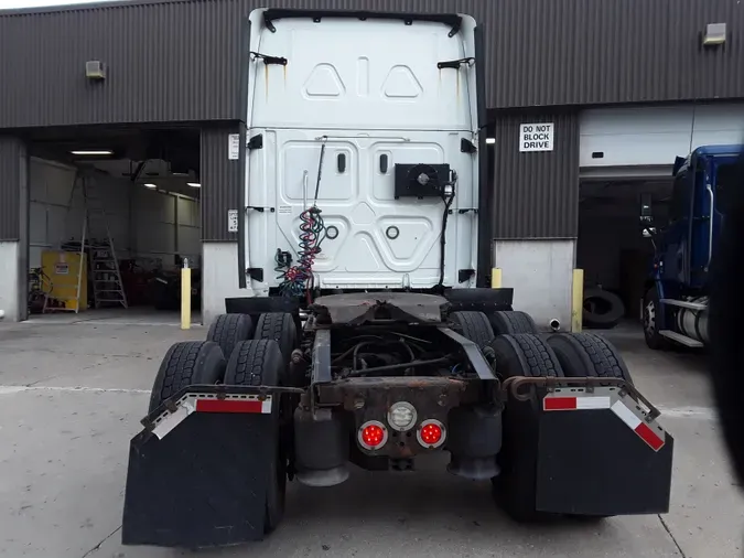 2019 FREIGHTLINER/MERCEDES NEW CASCADIA PX12664