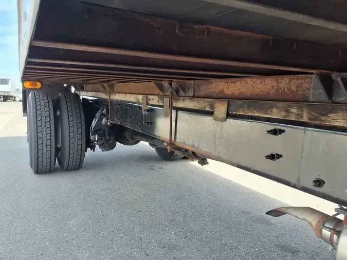 2019 FREIGHTLINER M2 106