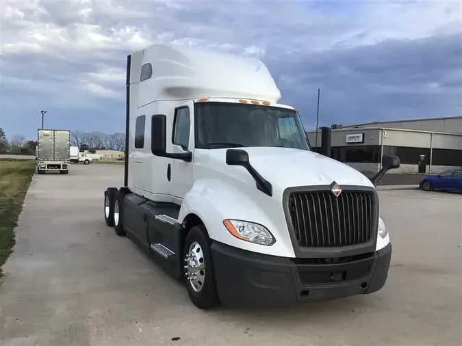 2020 INTERNATIONAL LT625