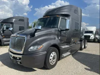2021 INTERNATIONAL LT625