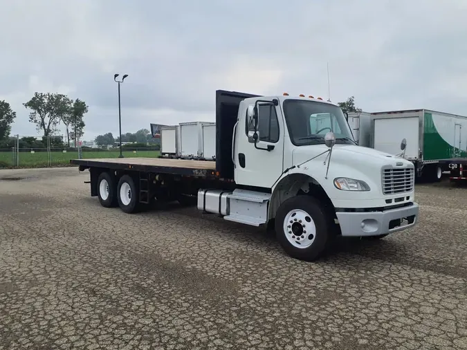 2020 FREIGHTLINER/MERCEDES M2 106