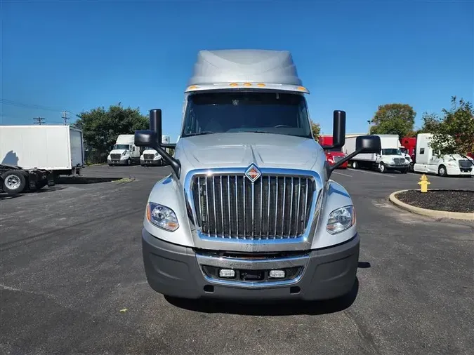2021 INTERNATIONAL LT625