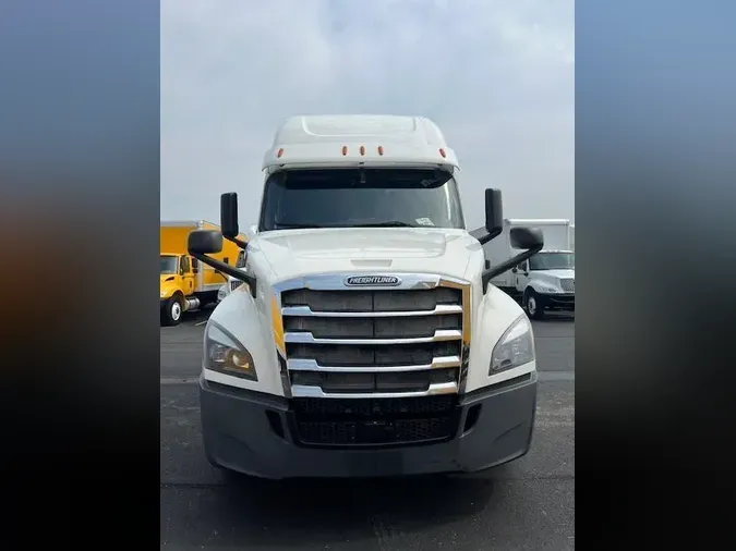 2020 Freightliner Cascadia