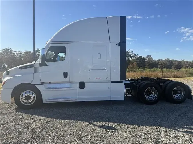 2022 FREIGHTLINER CASCADIAe49934d0b727c0573c5ddd9ab47f65fa
