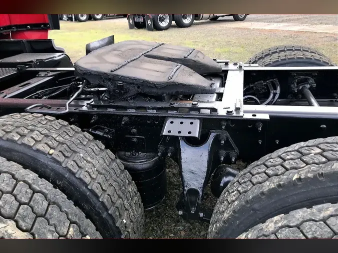2022 INT LT625 6x4