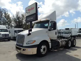 2019 NAVISTAR INTERNATIONAL LT625 DAYCAB T/A