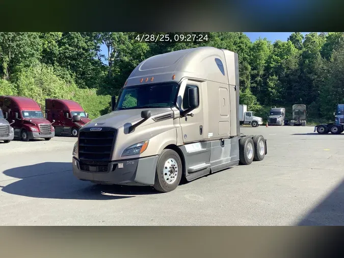2021 Freightliner Cascadia