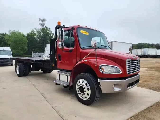 2019 FREIGHTLINER/MERCEDES M2 106e49fa65364156c2a32191af3e14f7ec5
