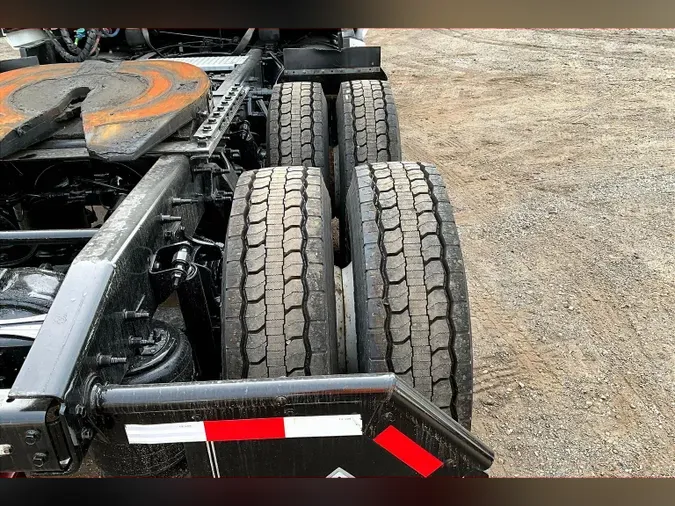 2021 INT LT625 6x4