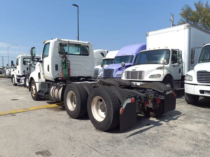 2018 NAVISTAR INTERNATIONAL LT625 DAYCAB T/A