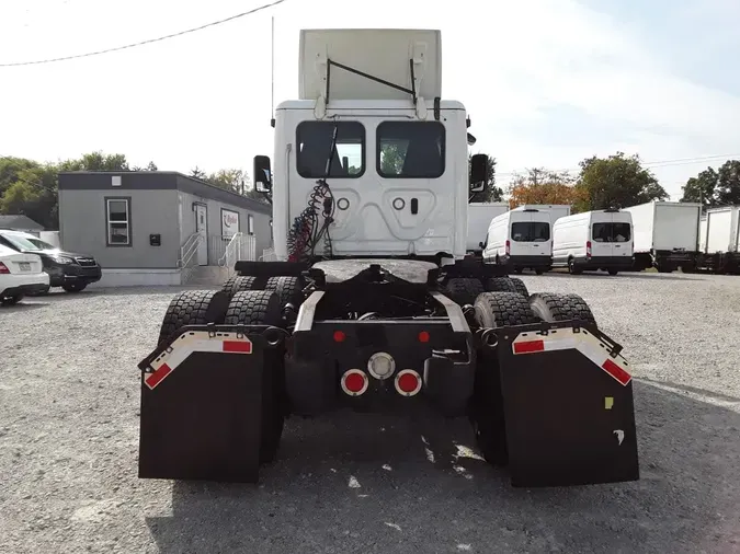 2019 FREIGHTLINER CASCADIA 125