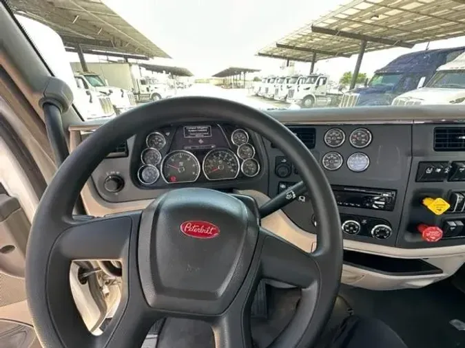 2019 Peterbilt 579