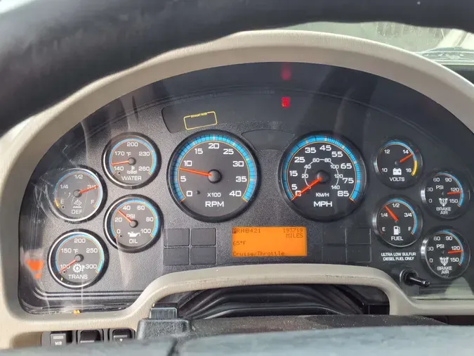 2019 NAVISTAR INTERNATIONAL 4300 SBA